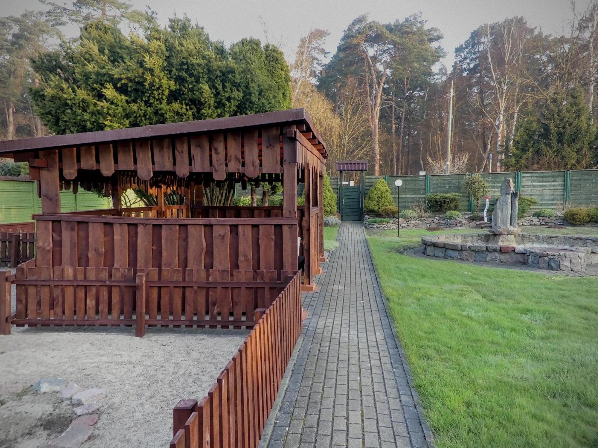 Pensjonat Cichy Kacik Kąty Rybackie Exterior foto